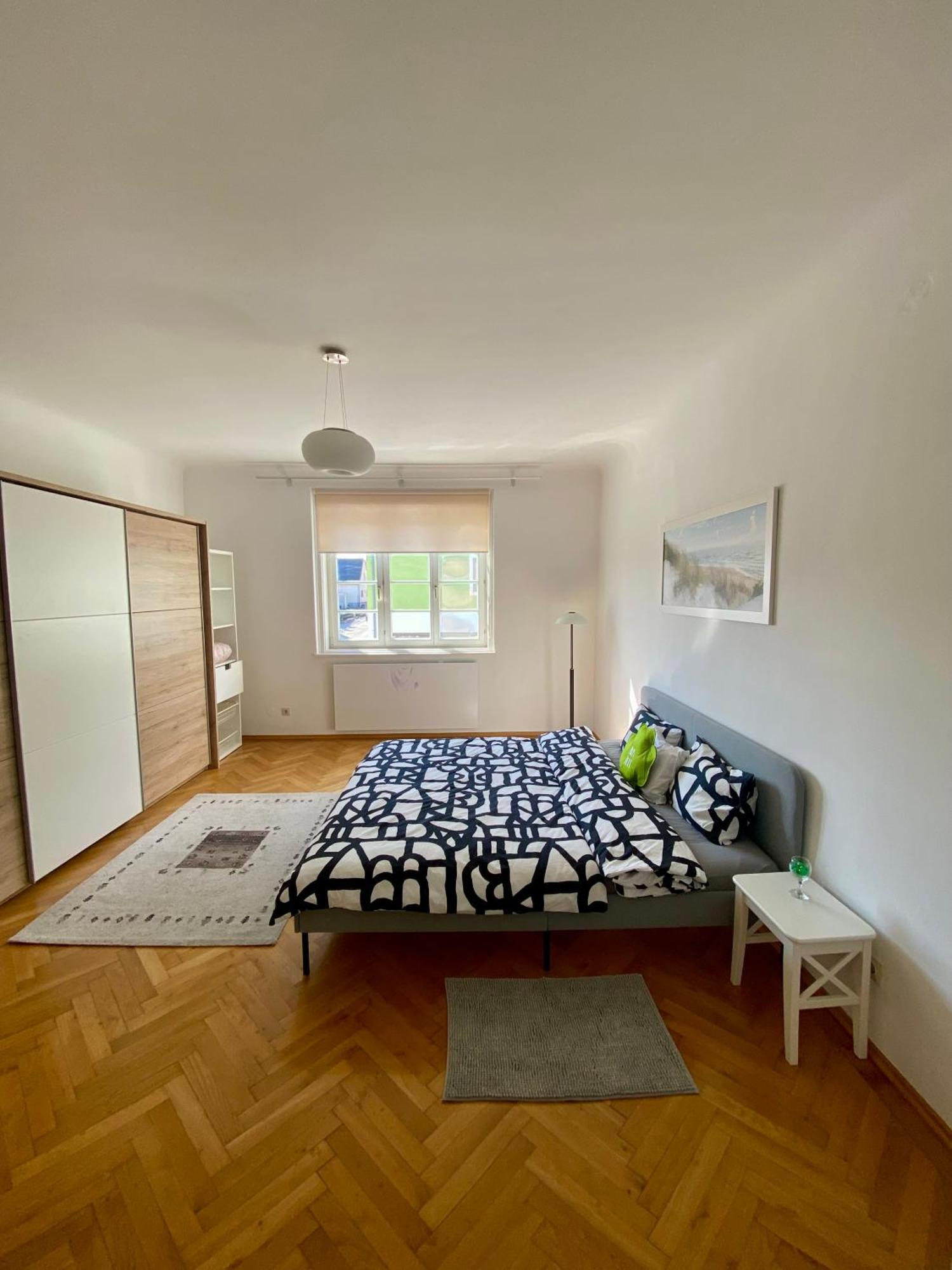 Retreat In Zentrum Apartment